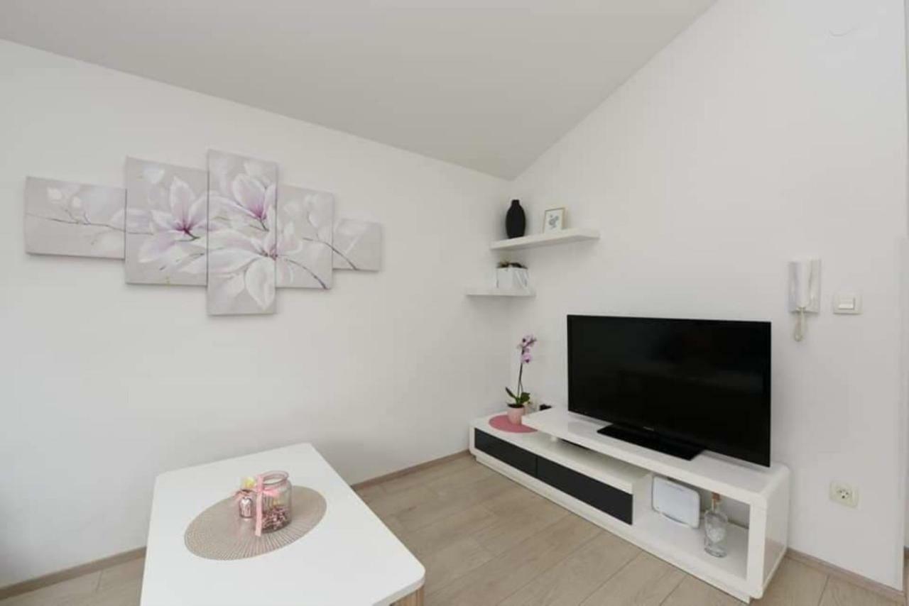 Matea 2 Villa Zadar Buitenkant foto
